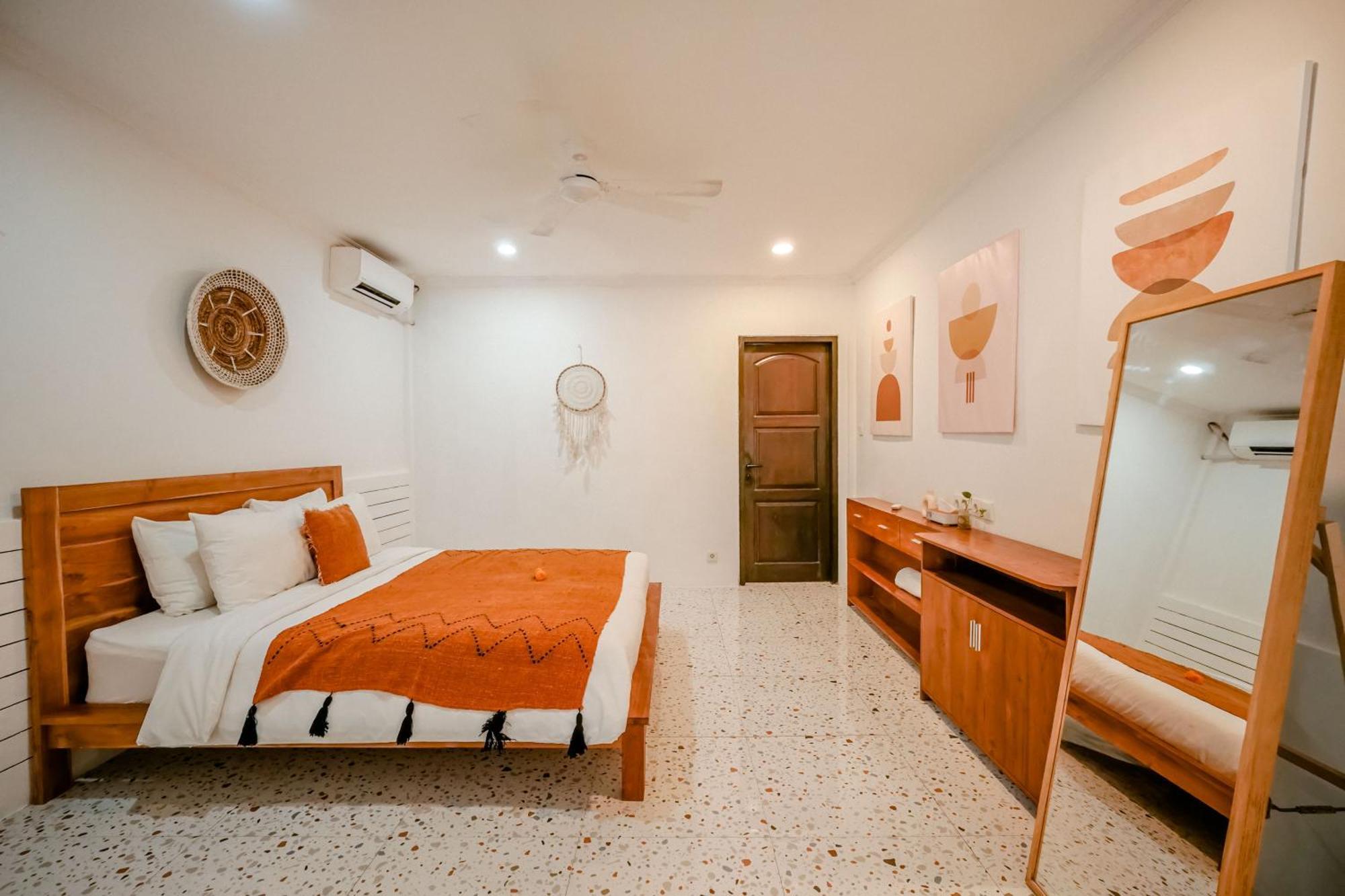 Lalita Villas Seminyak Екстериор снимка