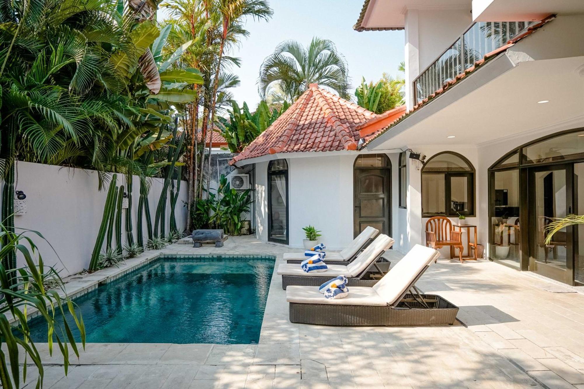 Lalita Villas Seminyak Екстериор снимка