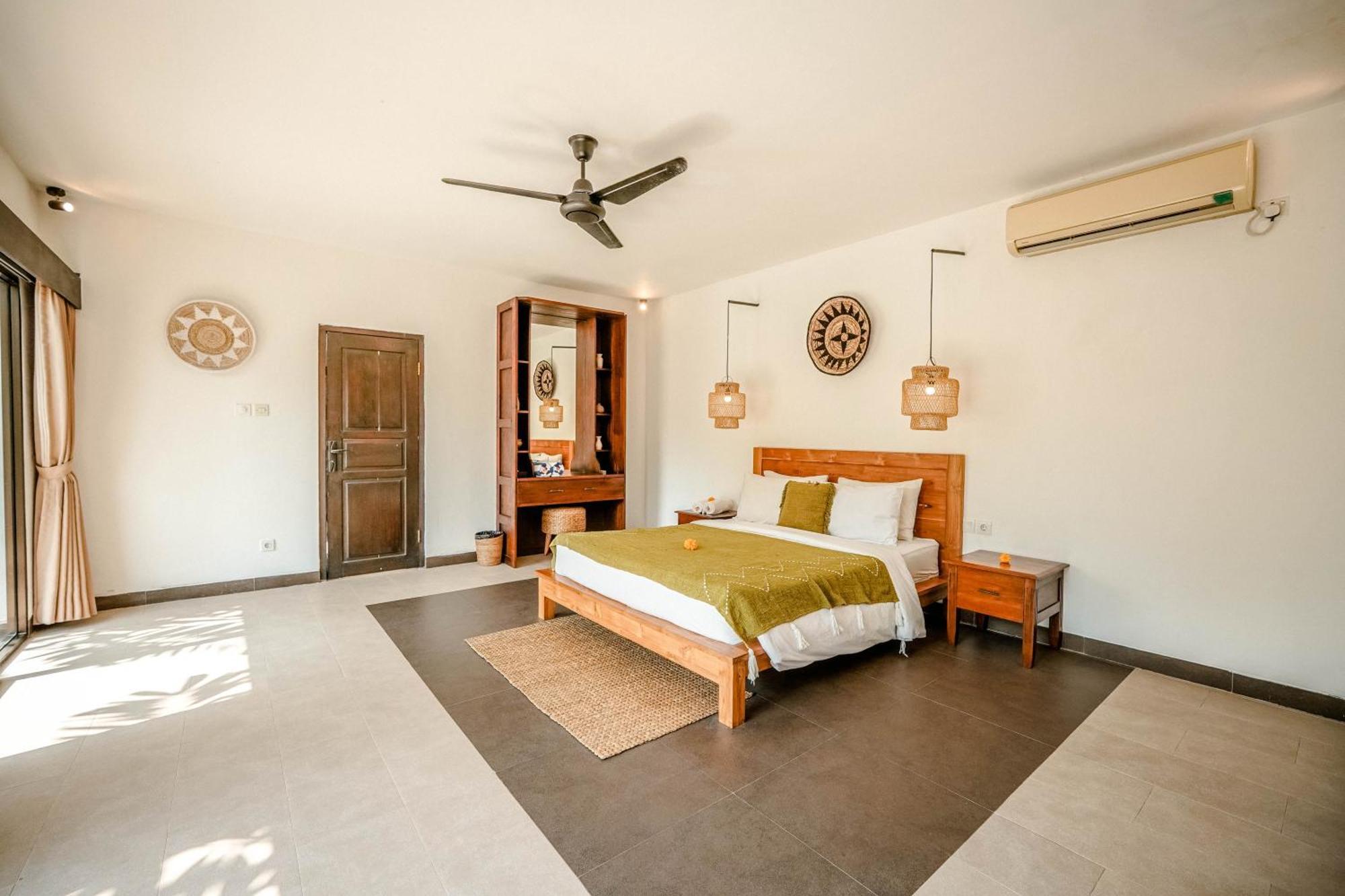 Lalita Villas Seminyak Екстериор снимка