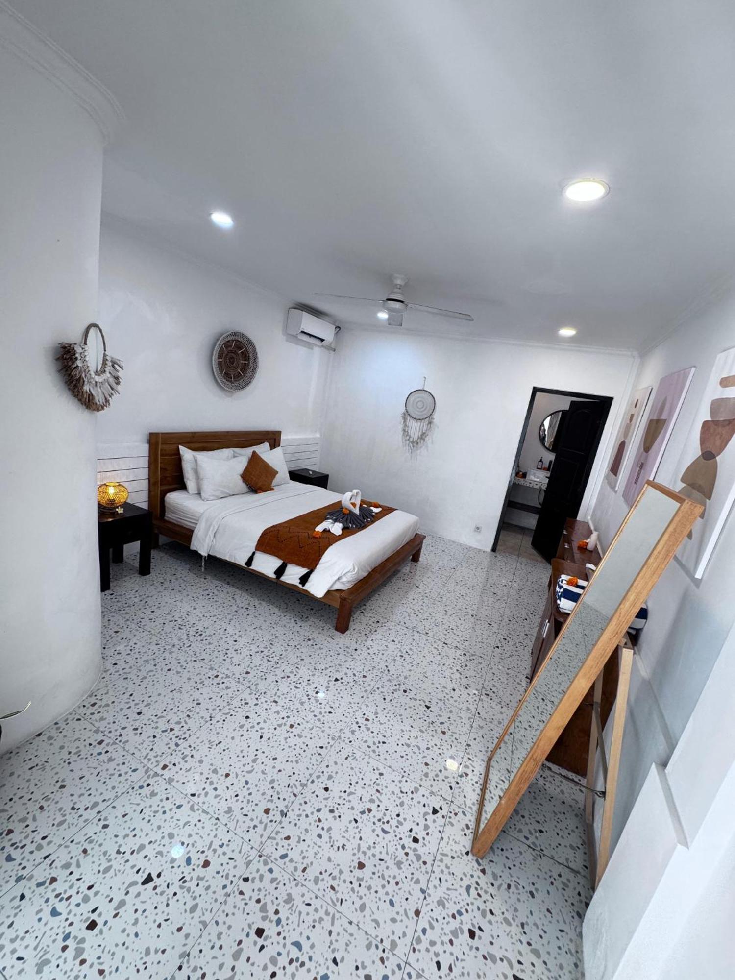 Lalita Villas Seminyak Екстериор снимка