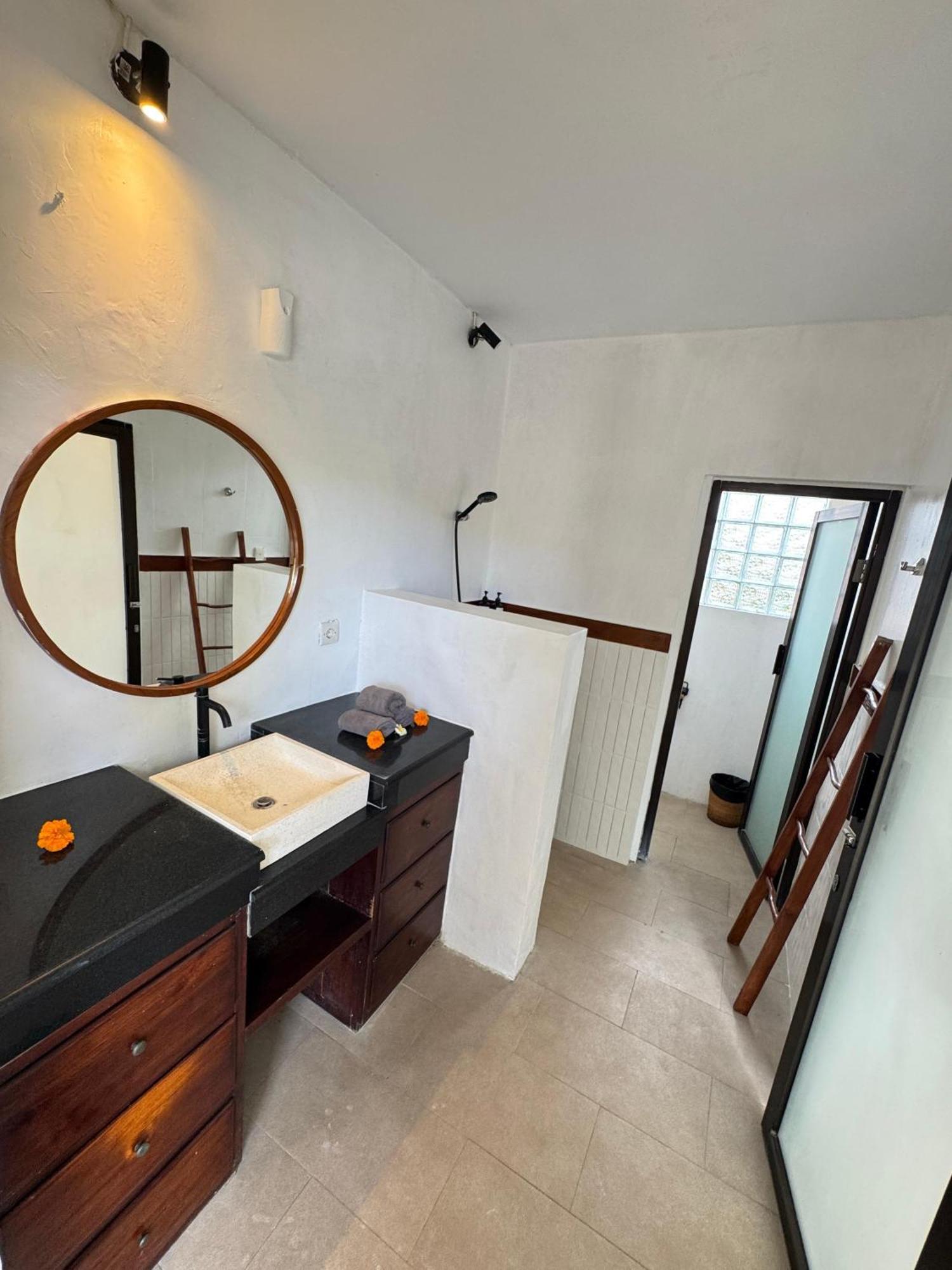 Lalita Villas Seminyak Екстериор снимка